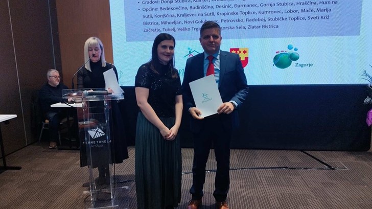 Načelniku Draškoviću uručena zahvalnica za podršku radu Doma Novi početak