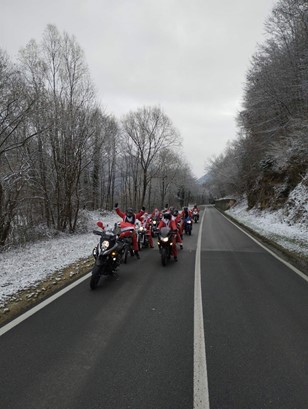 Humske mališane razveselili motomrazovi 