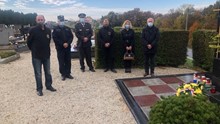 Položen vijenac i zapaljene svijeće povodom blagdana Svih svetih