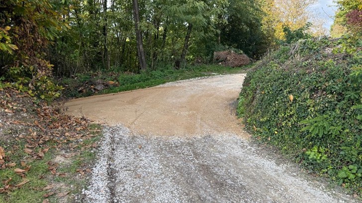 Sanirana cesta na Košeninama